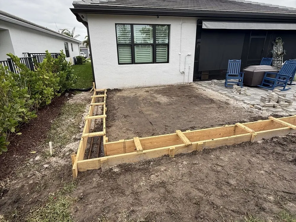 Paver patio build